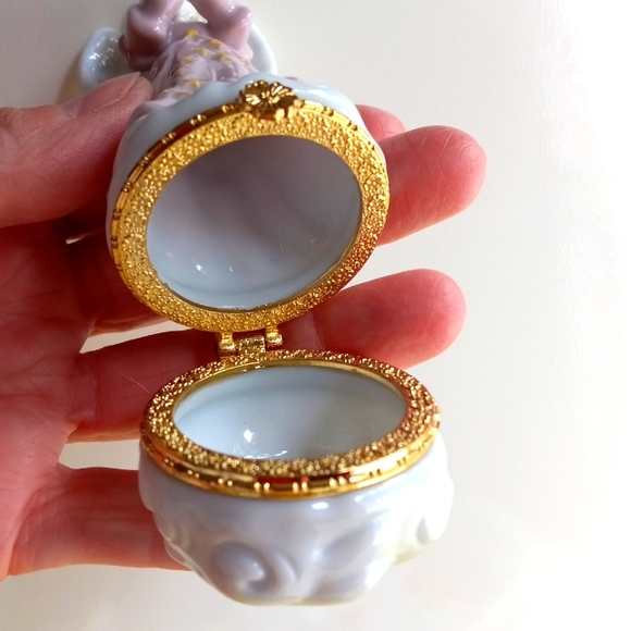 👼 The Worry Angel Porcelain Trinket Prayer Box by Roman, Inc - Excellent 👼 - Picture 4 of 4